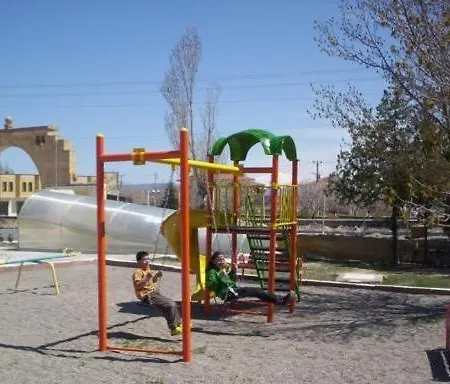 Yakut Cappadocia 2*